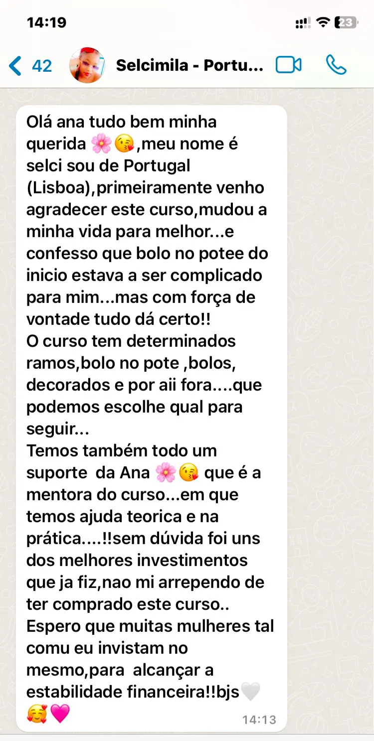 Clientes aprovam e recomendam! Nossos bolos gourmet são certificados por sua qualidade impecável, garantindo uma experiência deliciosa a cada pedaço.